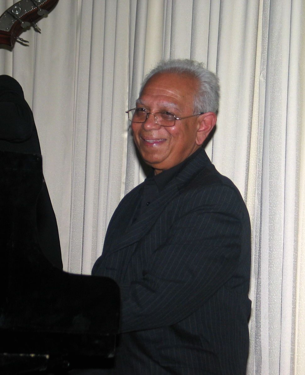Tony Schilder playing live with his legendary piano. From Warren Ludski.